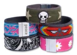 Collection of handcrafted hemp bracelets in 23 colorful patterns, eco-friendly accessories